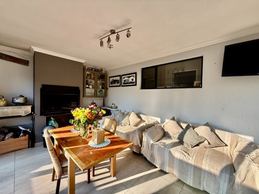 3 Bedroom Property for Sale in Melodie North West